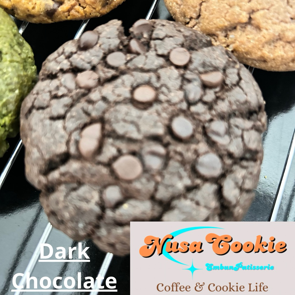 

SOFT BAKED COOKIES 100% BUTTER DARK CHOCOLATE ( ISI 6 PCS )