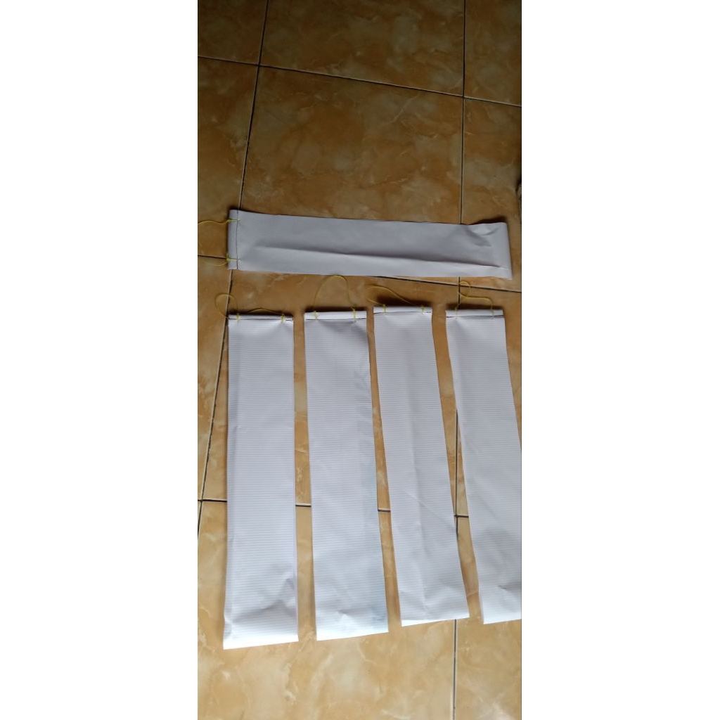 

Papan Rentengan Snack Serba 2000 10x45cm