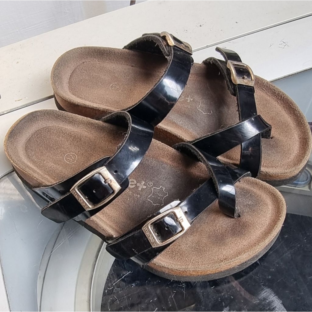 [PRELOVE] Sandal MyFeet Gen2- MFG2F20GGo kids size 32 Hitam Glossy Sandal Anak Laki-Laki Perempuan U