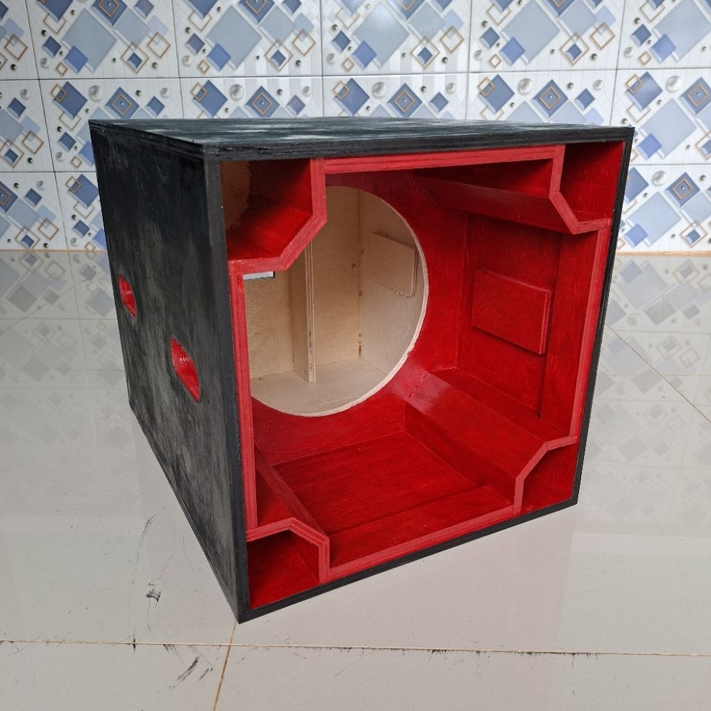 BOX PLANAR 10 INC TRIPLEK 12 MM