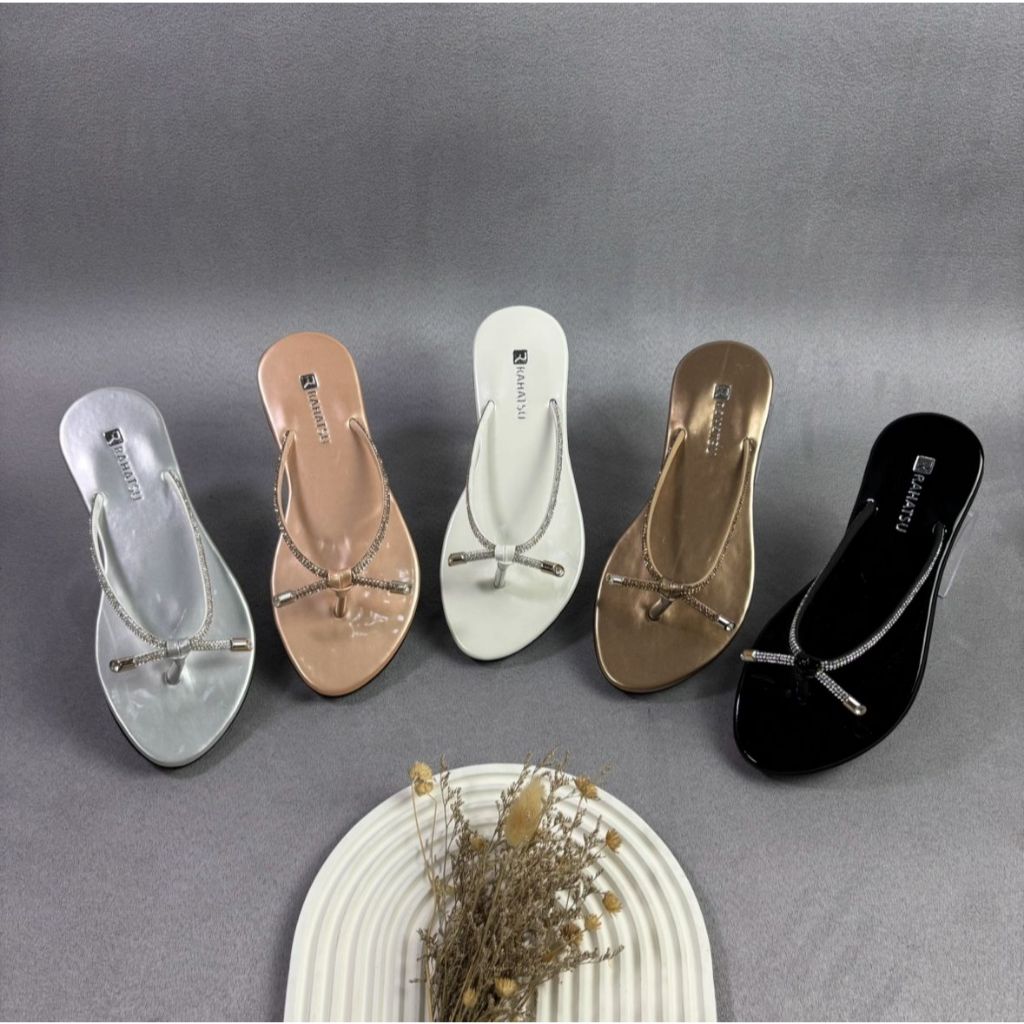 Sandal Flat Wanita Dewasa Marbella Jepit Pita Ujung Bambu