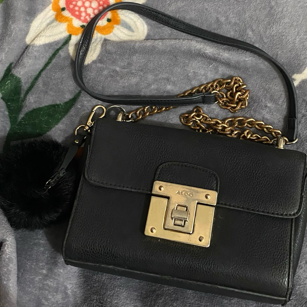 preloved aldo bag hitam