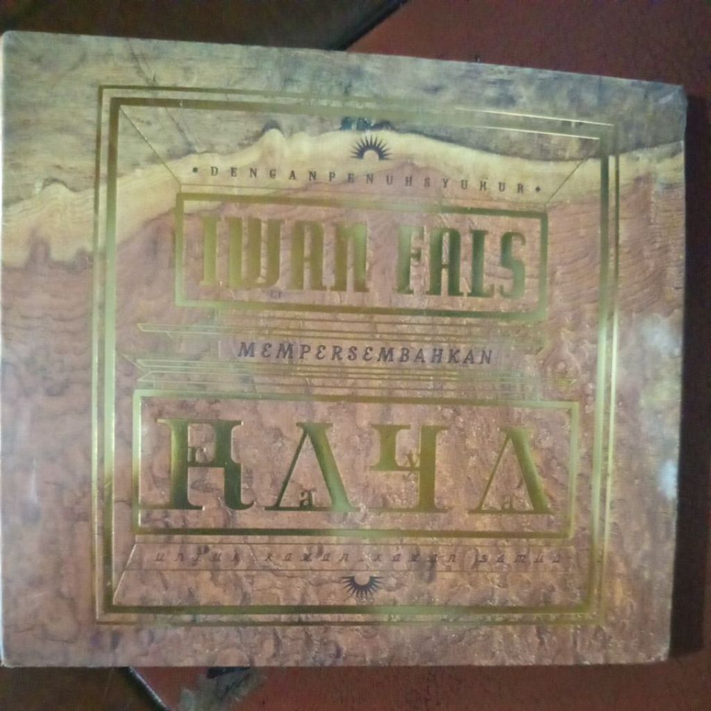 CD Musik IWAN FALS mempersembahkan RAYA isi 2 disk