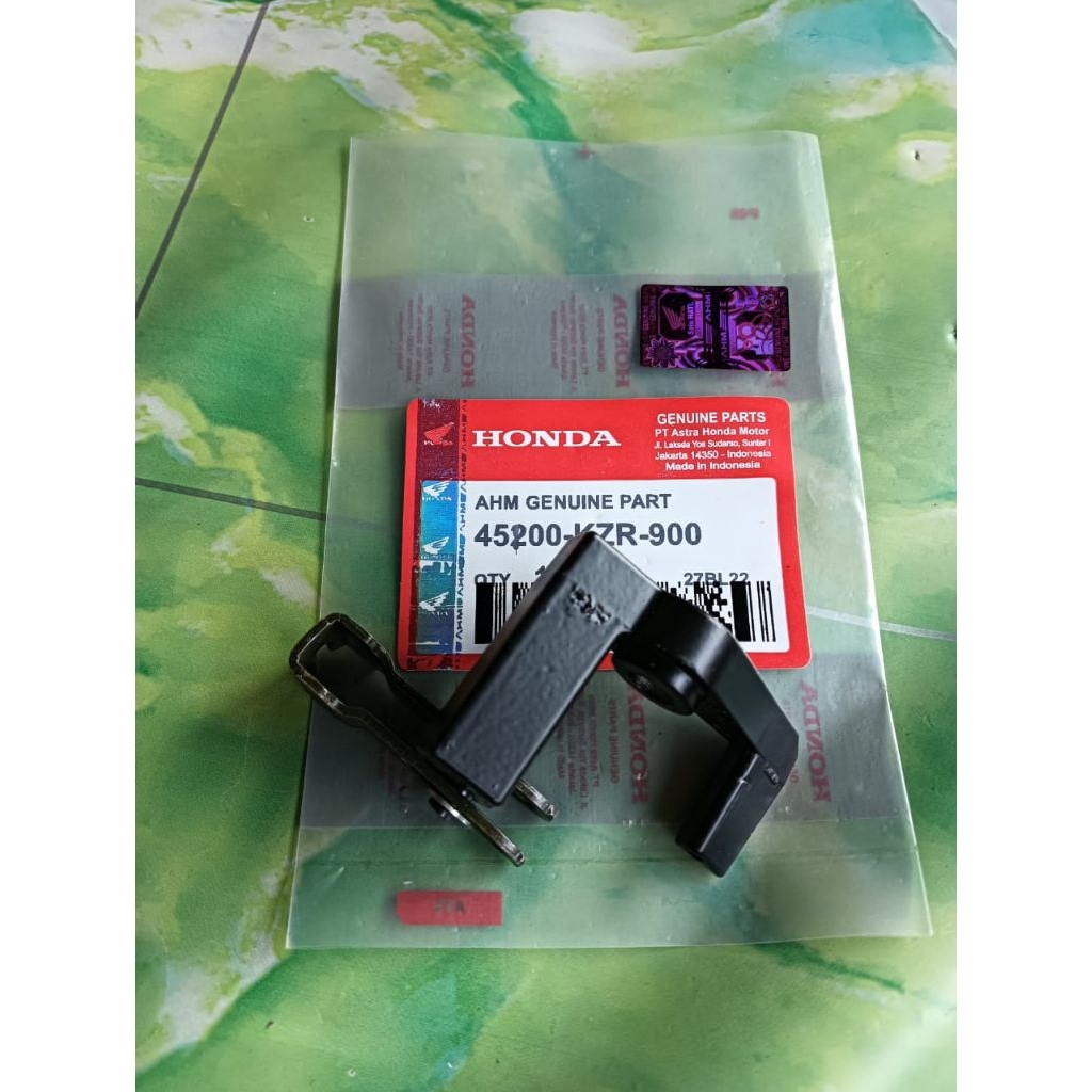KNOCKER SAMBUNGAN HANDLE REM DEPAN HONDA VARIO KZR  VARIO 125 VARIO 150