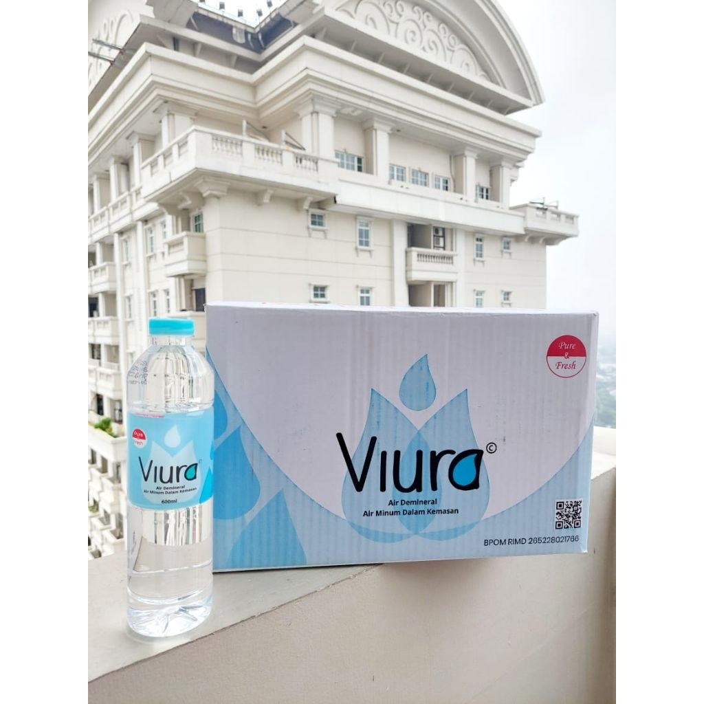 

Viura air minum 600ml De miniral pure fresh