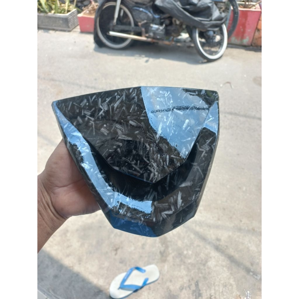 visor depan xeon karbu karbon forget