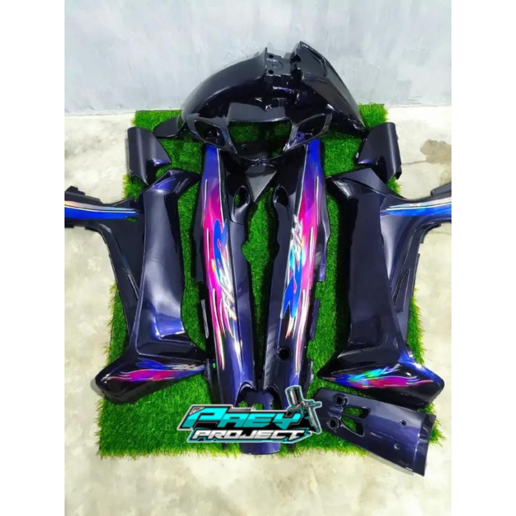 full body halus Yamaha Fiz R hitam lembayung biru. cover body halus Yamaha Fiz R Full set