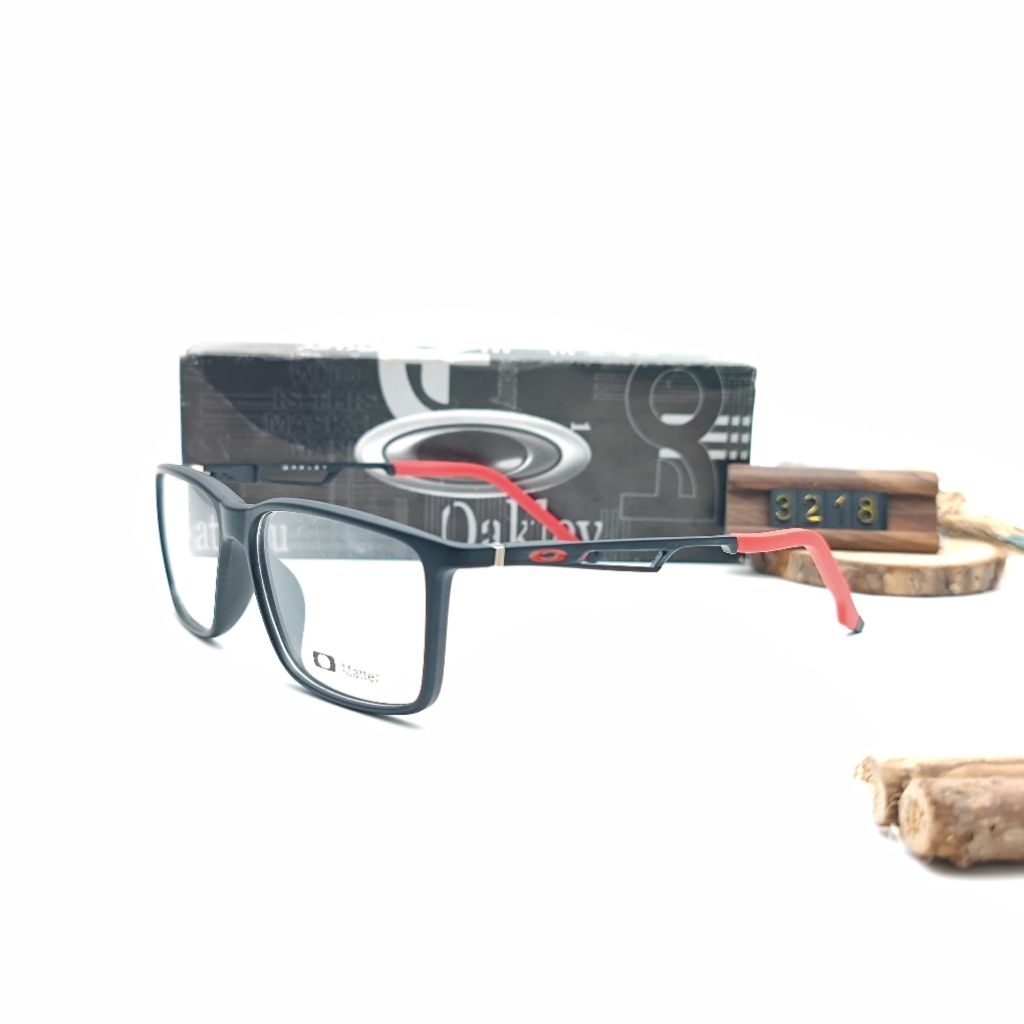 kacamata cowo sporty elegan kode 3218