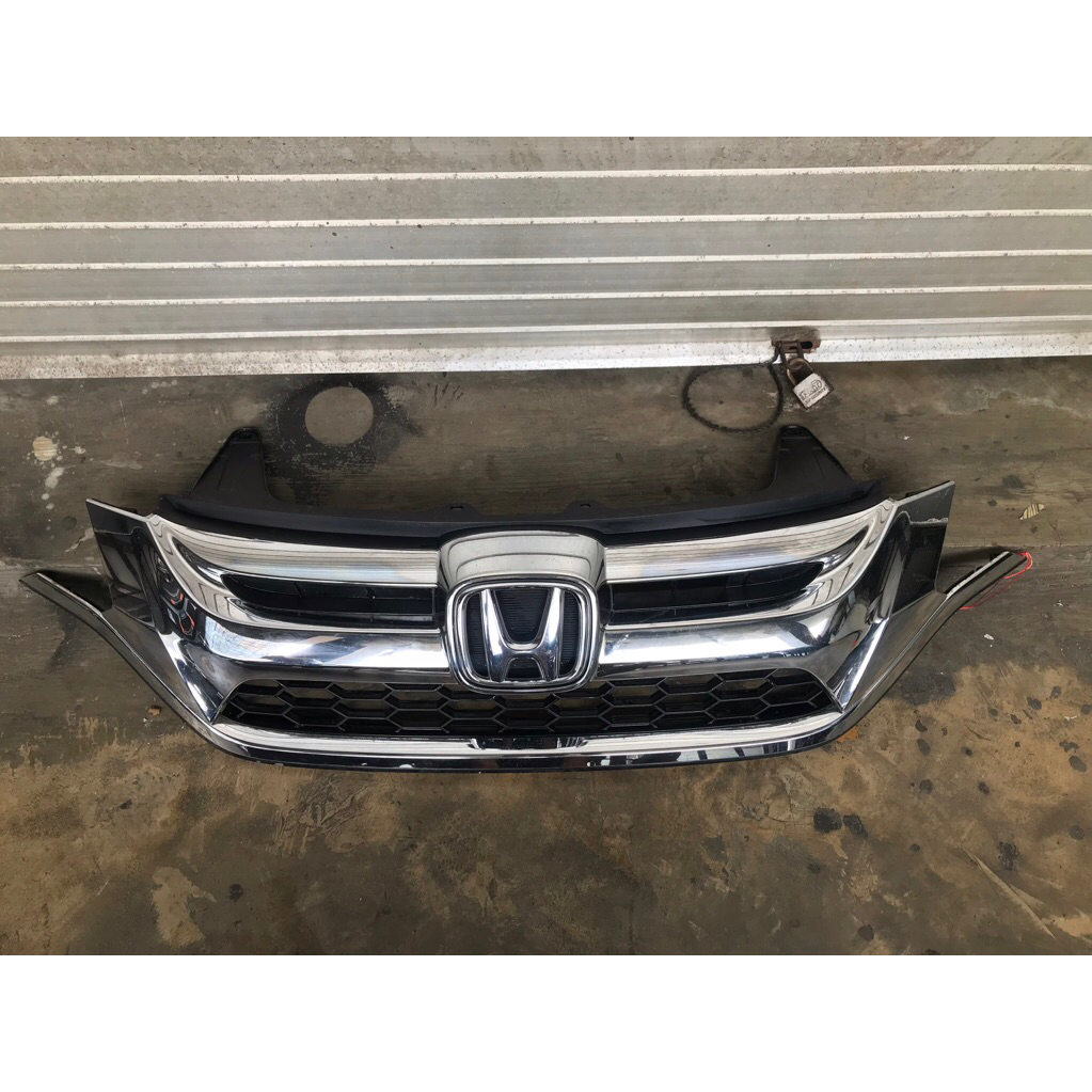 Grill honda crv  2015 2016