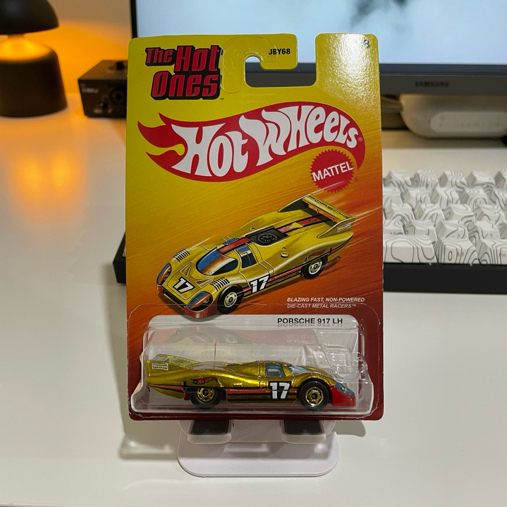 hot wheels the hot ones