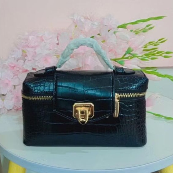tas wanita CK Slingbag black croco muat hp