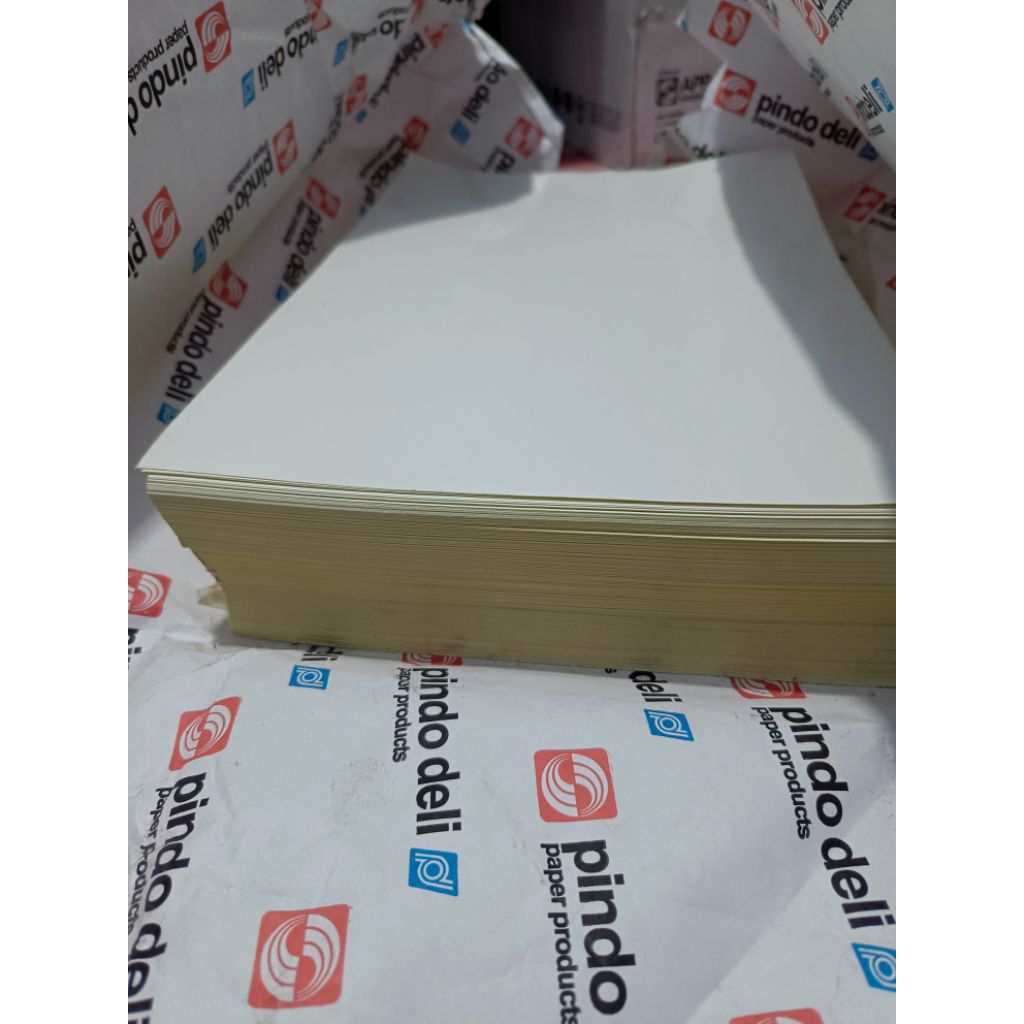 

STIKER CHROMO ukuran A4 1rim 500 lembar