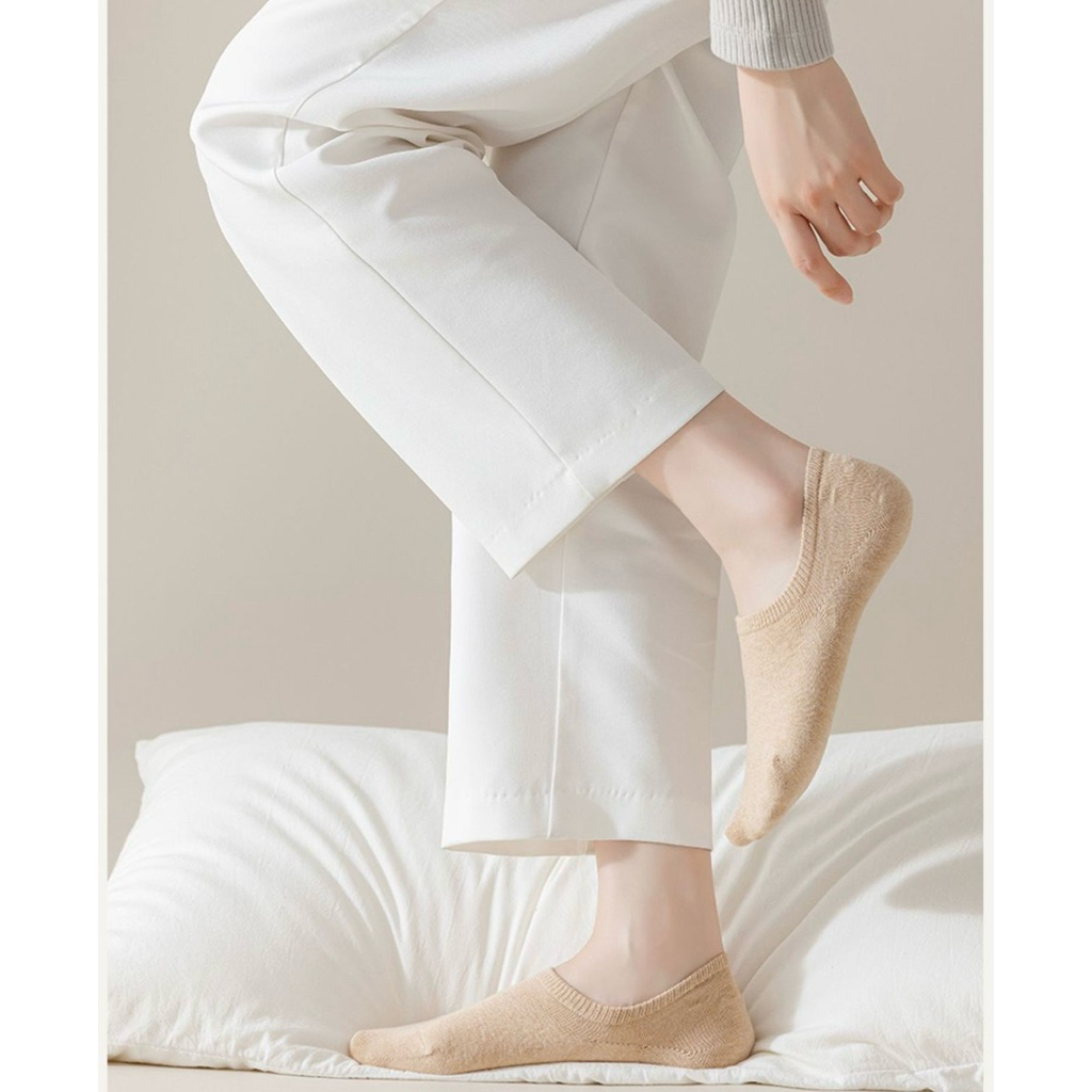 Rhea Grace Ankle Socks / Kaos Kaki Ankle Wanita Pria/ Kaos Kaki Kekinian/ Kaos Kaki Korea