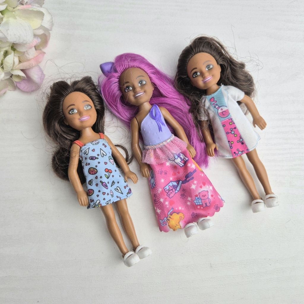 Boneka Barbie Chelsea Mattel exotic black / tan skin