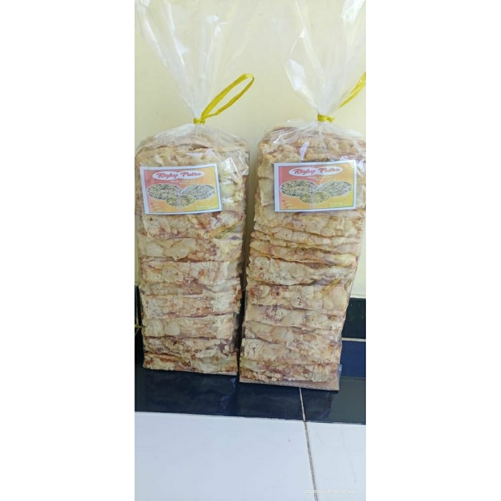 

Sale pisang siem ,berat 0,5 kg