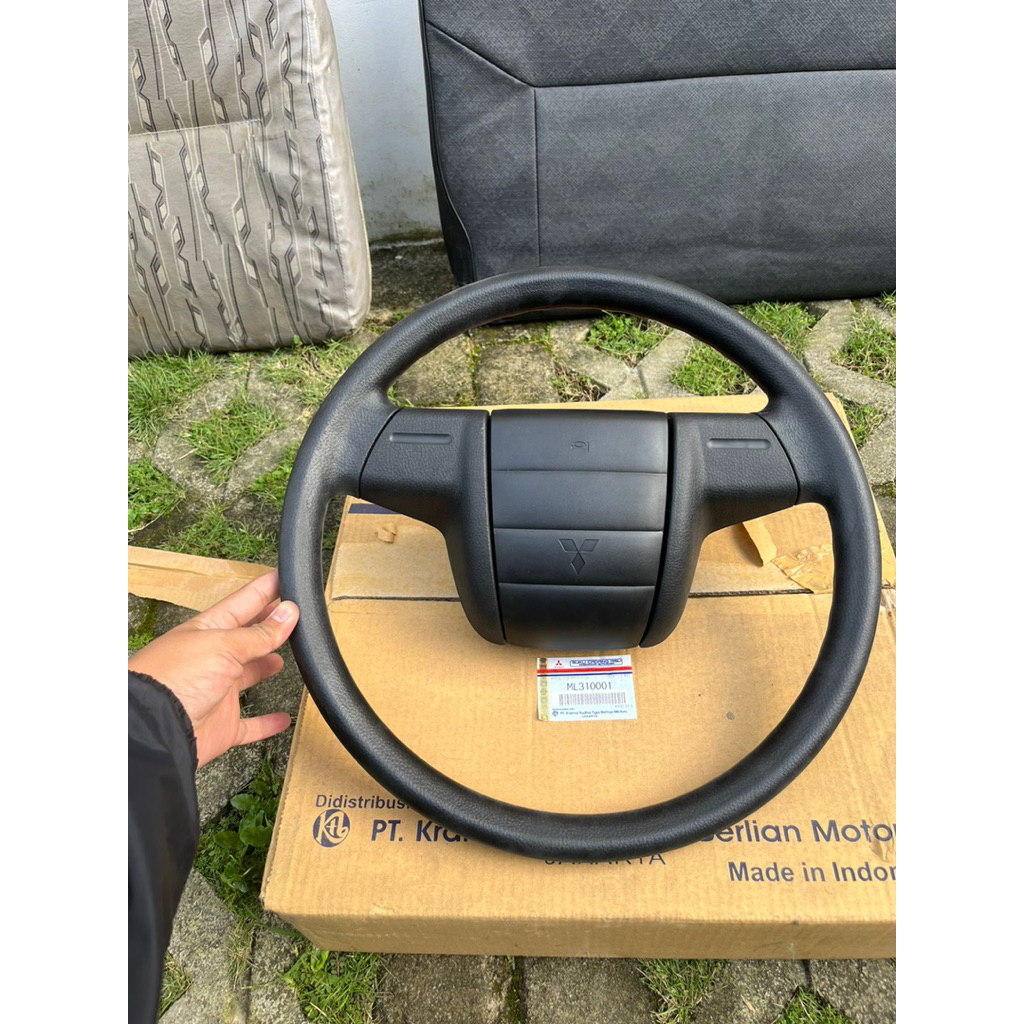 STIR HITAM MITSUBSHI CANTER ORIGINAL BARU