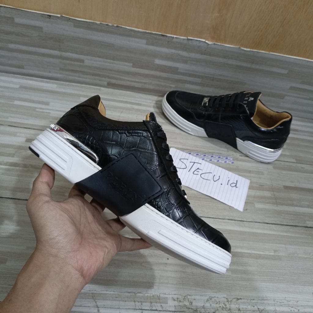 sepatu philipp plein cowok sneaker pria PP