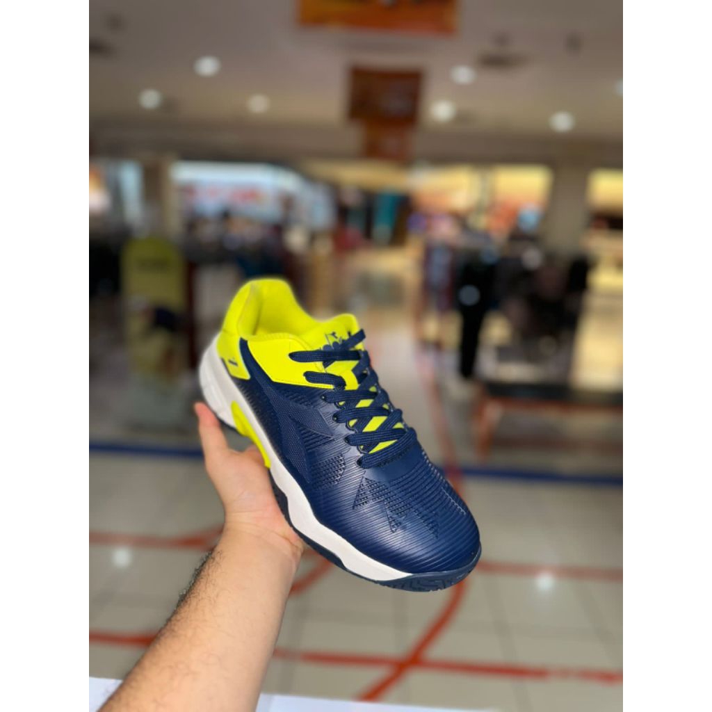 DIADORA SEPATU TENNIS PRIA