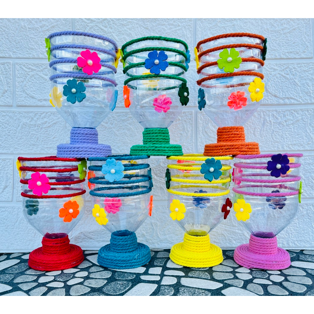 

kerajinan daur ulang botol/tempat pensil dari botol plastik