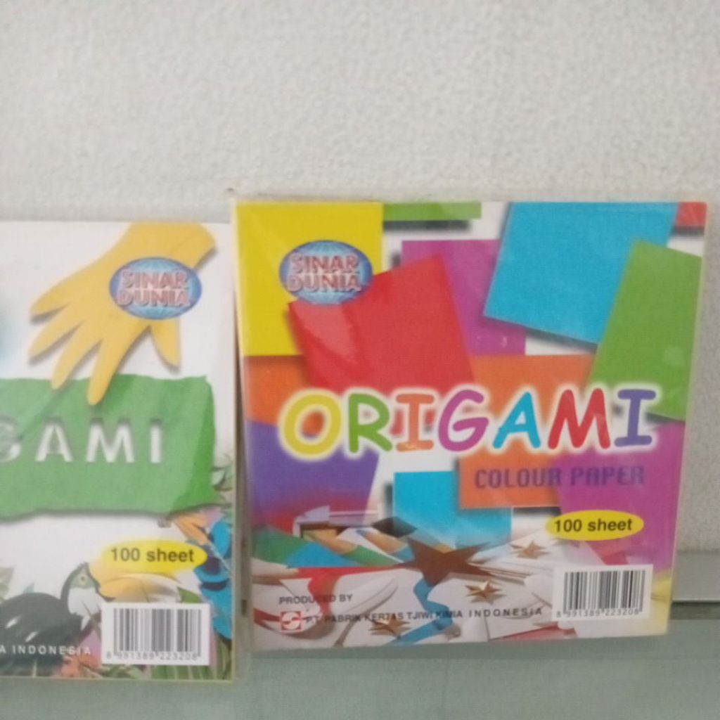 

KERTAS ORIGAMI ISI 100Sheet