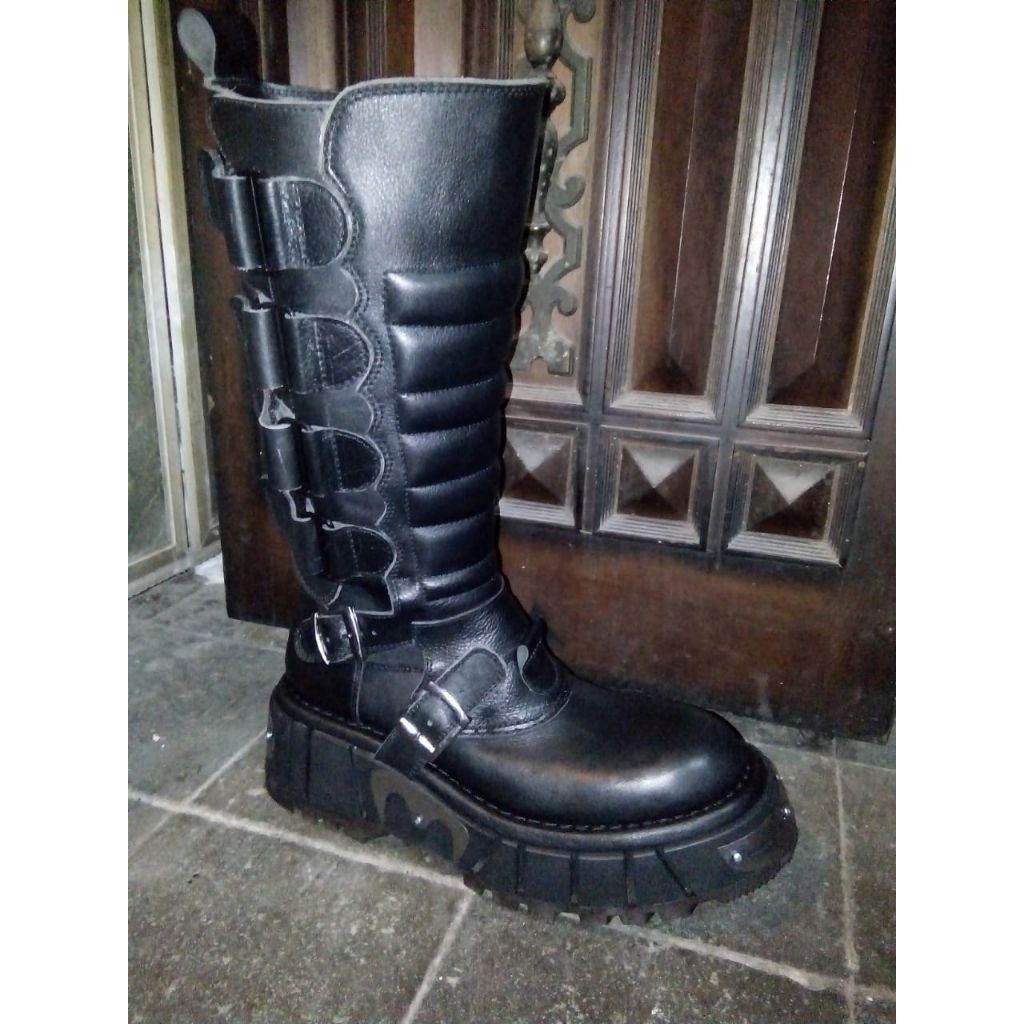 NEWROCK KULIT PREMIUM