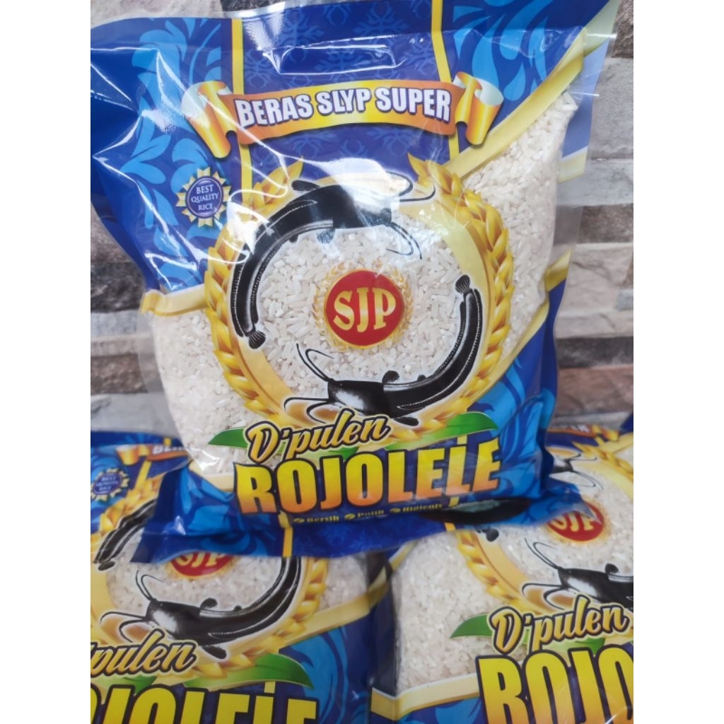 

Beras kemasan rojo lele 500gram paling murah