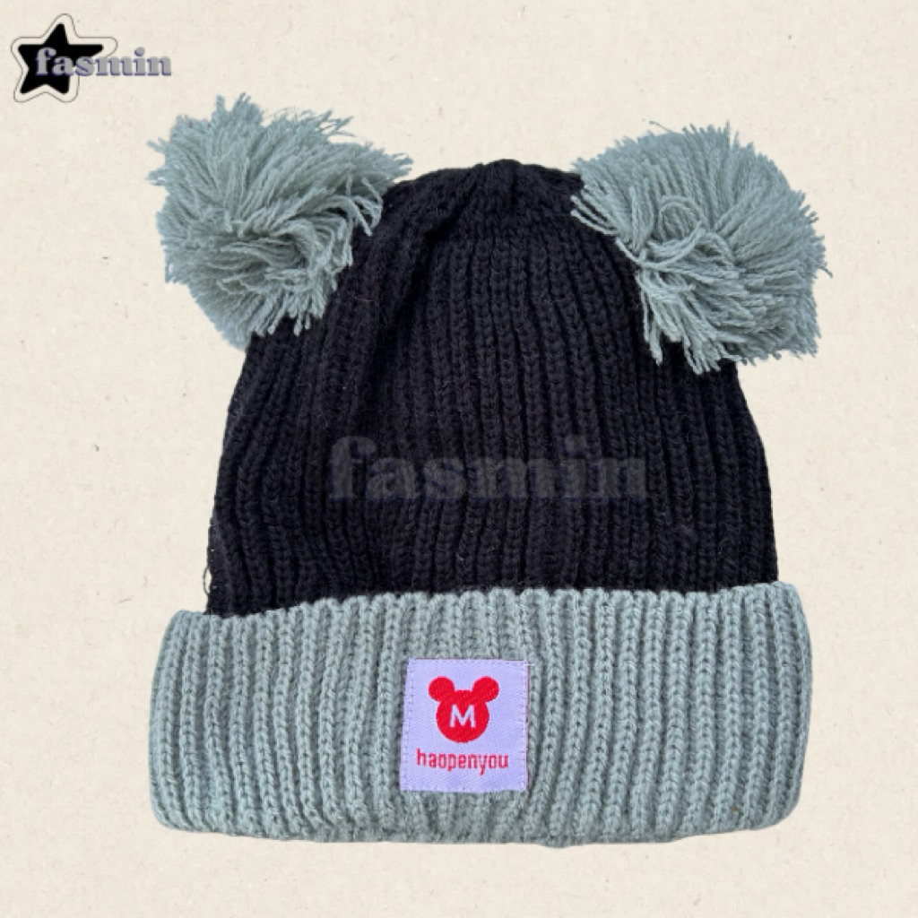Topi Kupluk Rajut Anak atau Bayi Rajut Pelindung Kepala Lucu dengan Pom Pom dan Logo Mickey Mouse