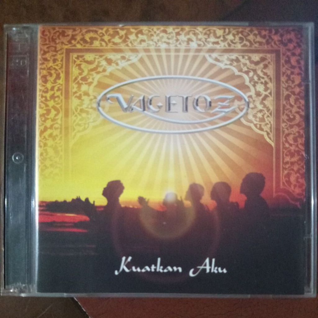 CD Musik VAGETOZ Kuatkan Aku