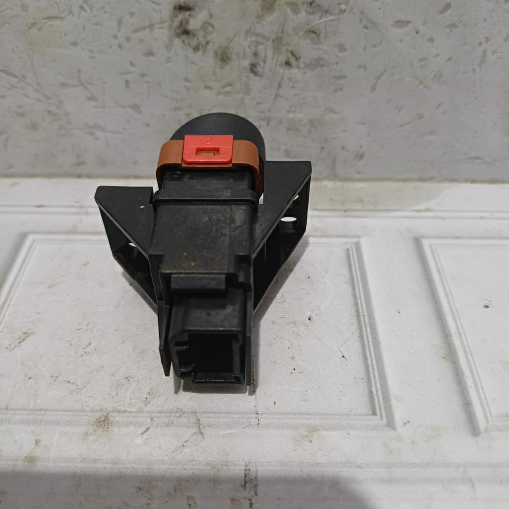 Saklar Lampu Hazard Honda Brio Mobilo Jazz Brv Original