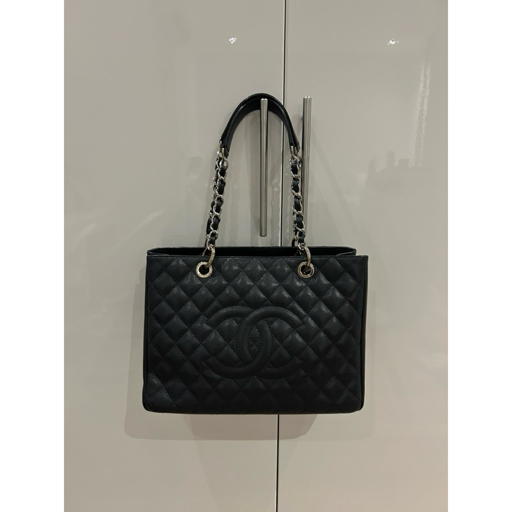 CHANEL GST CAVIAR