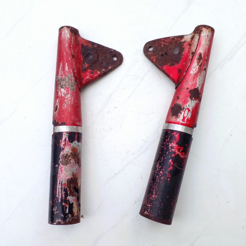 Kupingan lampu depan suzuki a100 tua bahan original