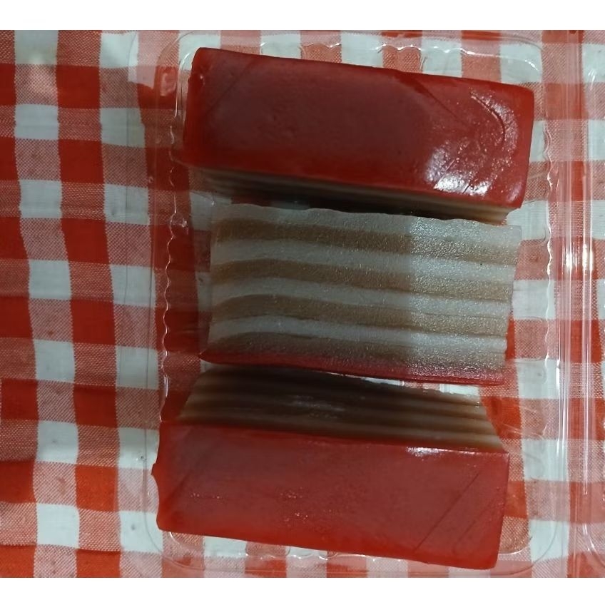 

Kue Lapis Pepe beras legit,kenyal