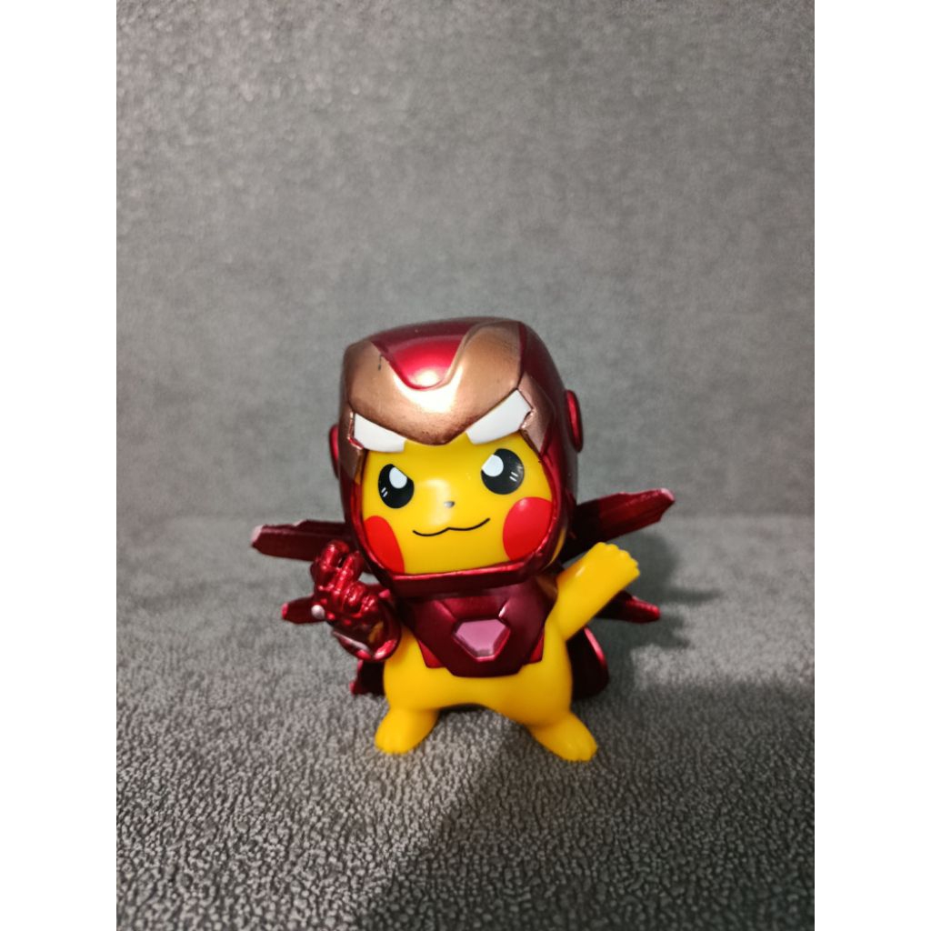 Action Figure Pikachu Iron Man Vinyl Pokemon Marvel