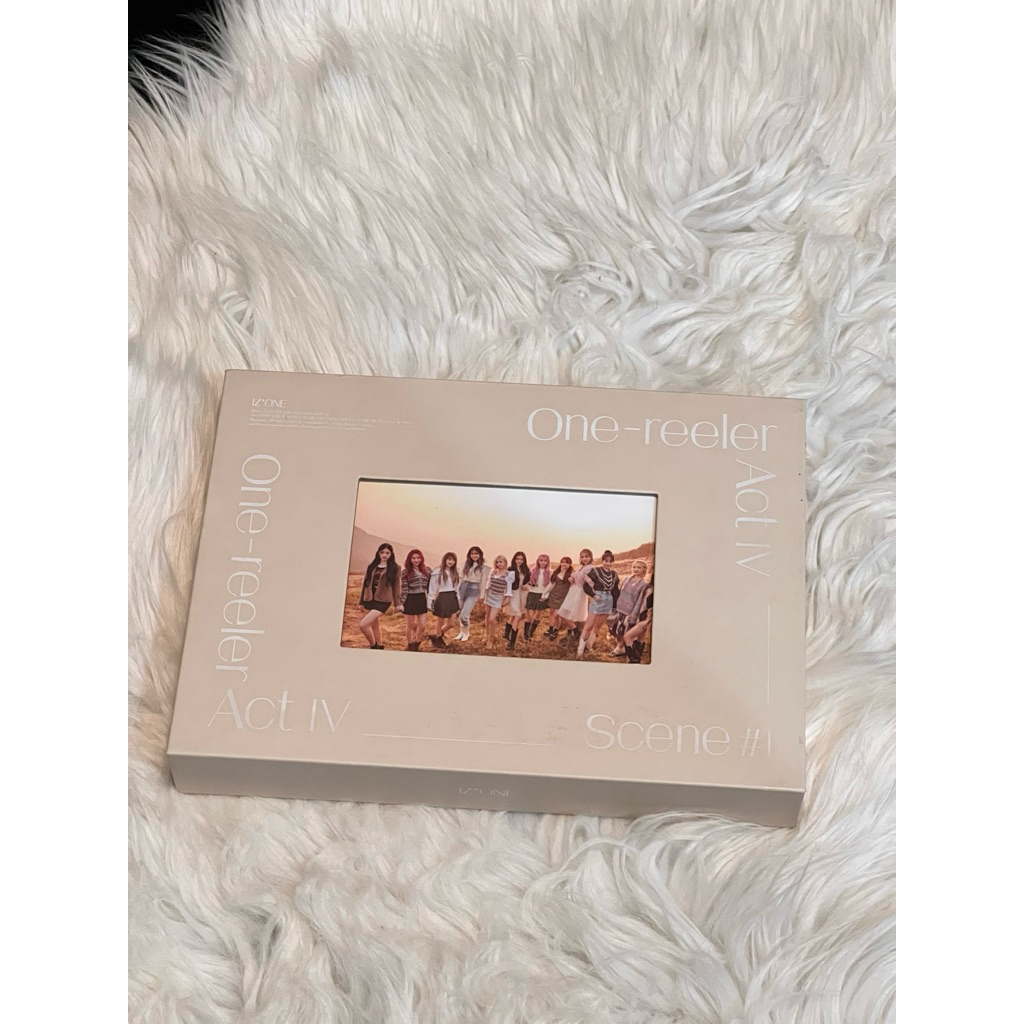 ALBUM IZONE ONE REELER PUTIH
