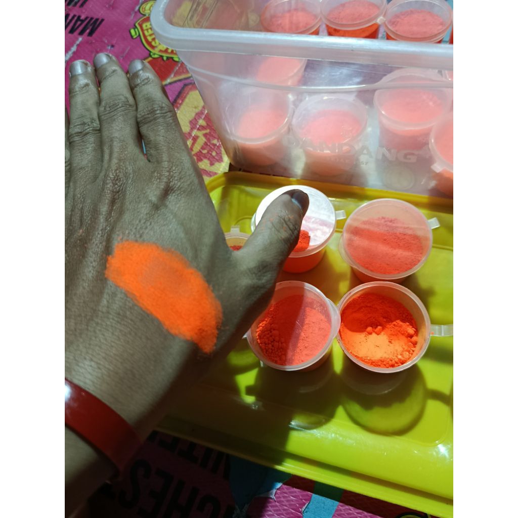 SIWIT OREN MENYALA JARANKEPANG