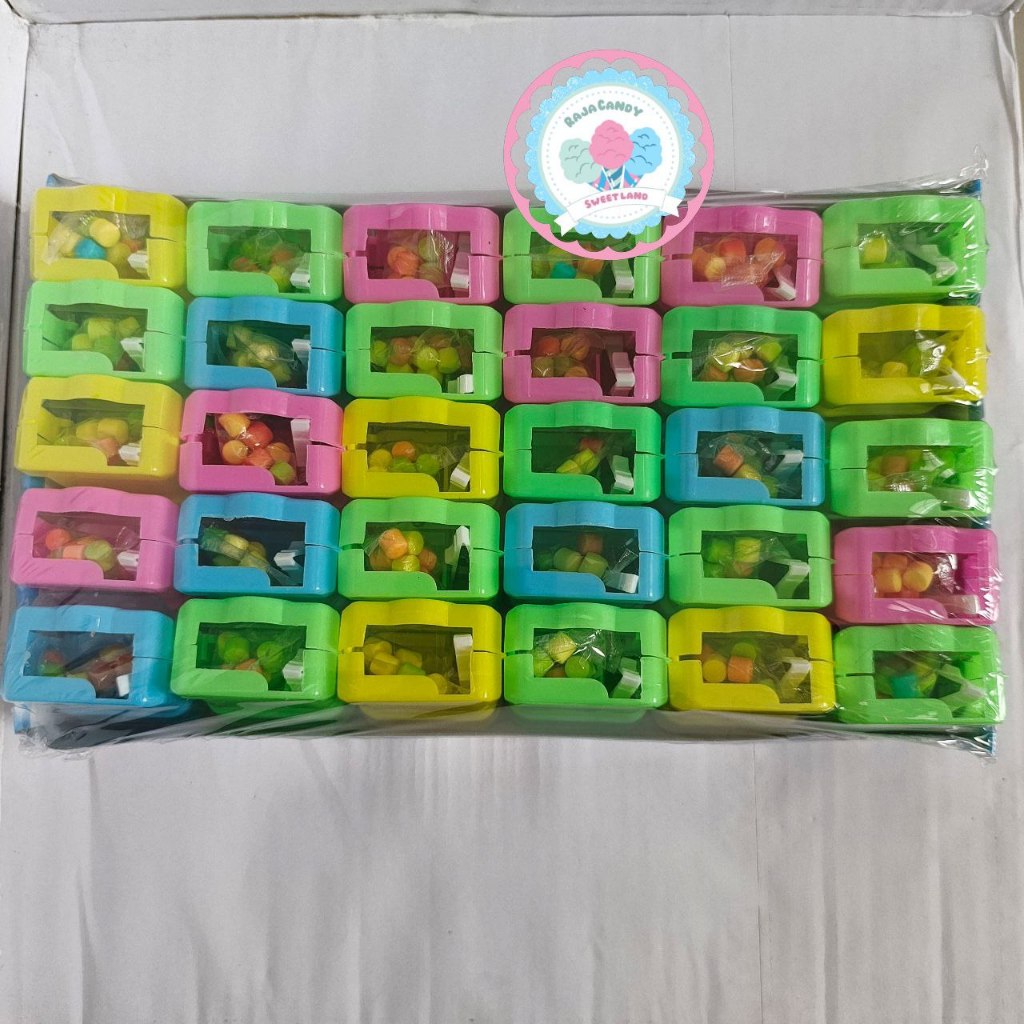 

CANDYBALL PERMEN KERAS RASA BUAH BERHADIAH MAINAN KOTAK (1 PACK = 30 PCS)