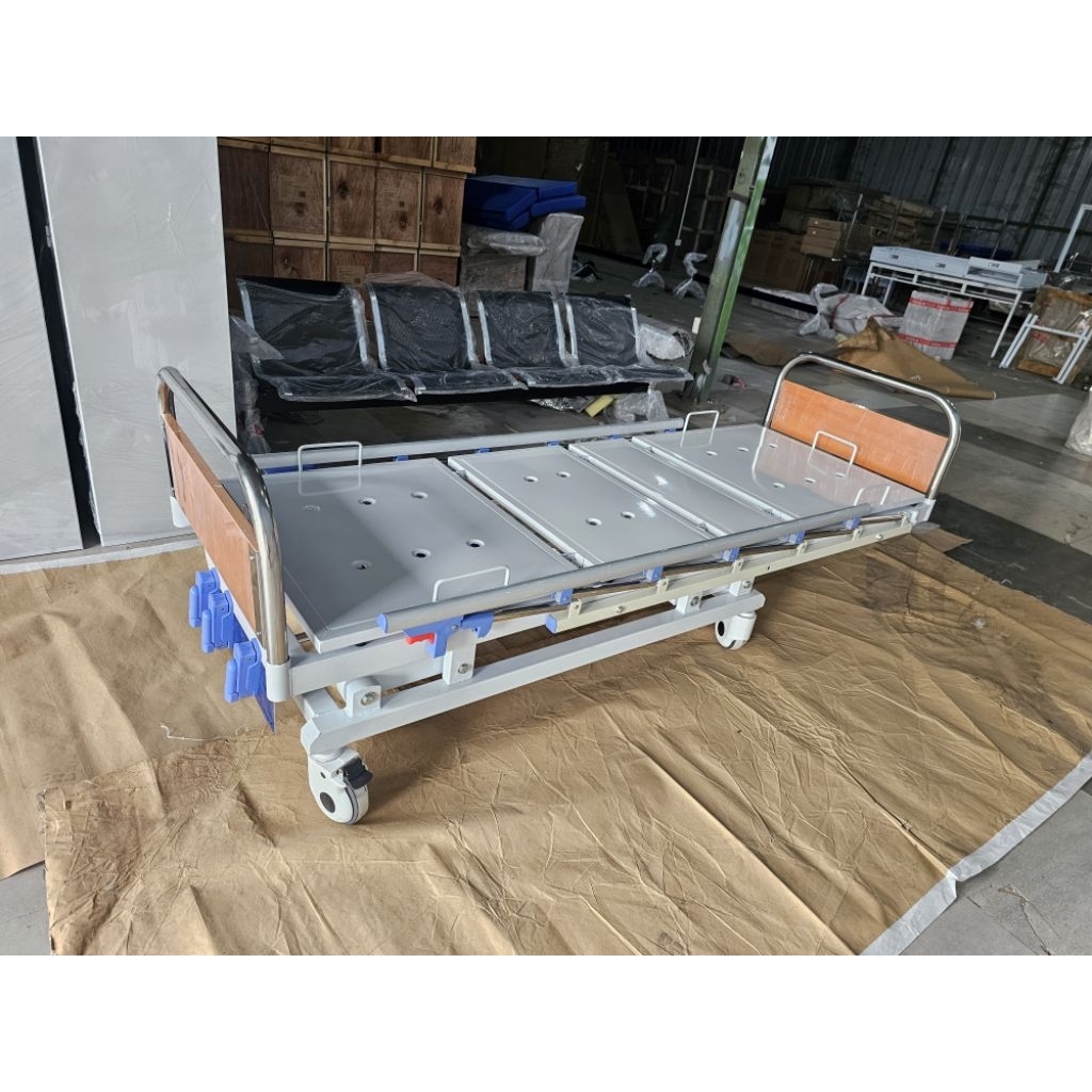 bed pasien 3 crank costum