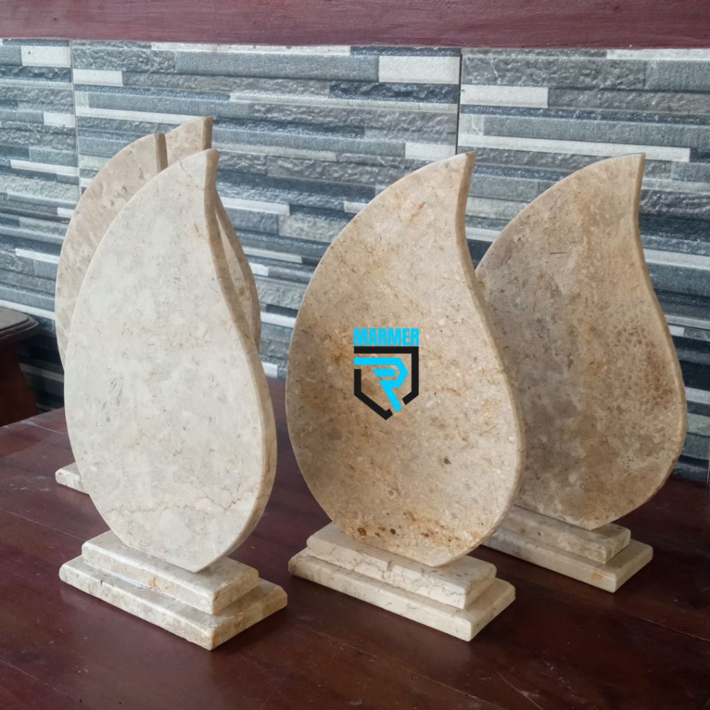 Vandel Polos Batu Marmer Putih Model Tetes Air Finishing Mengkilap