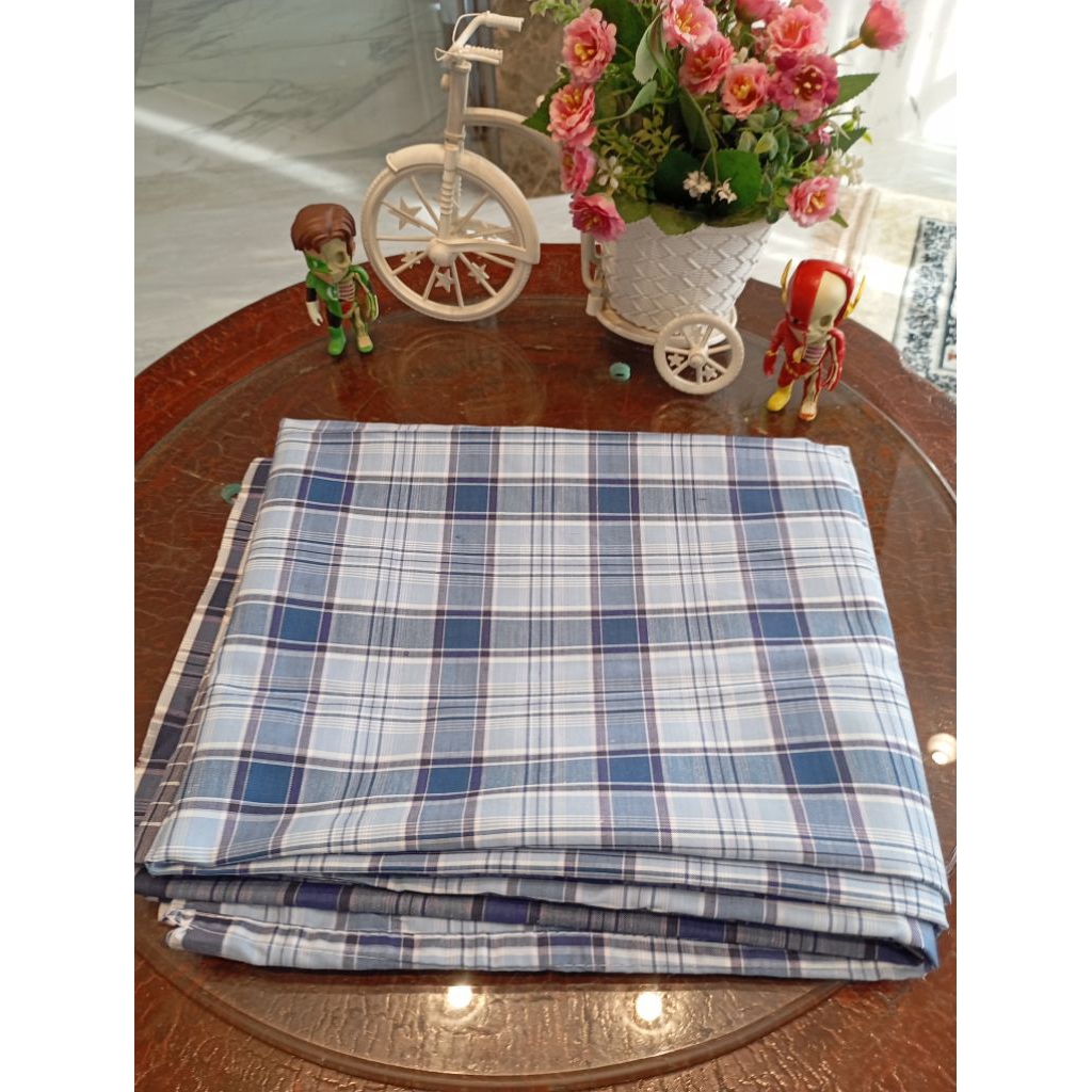 Sarung Tenun Jadul made in indonesia