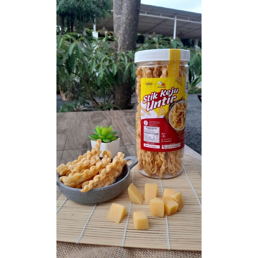 

Stik Keju Untir Toples Tinggi