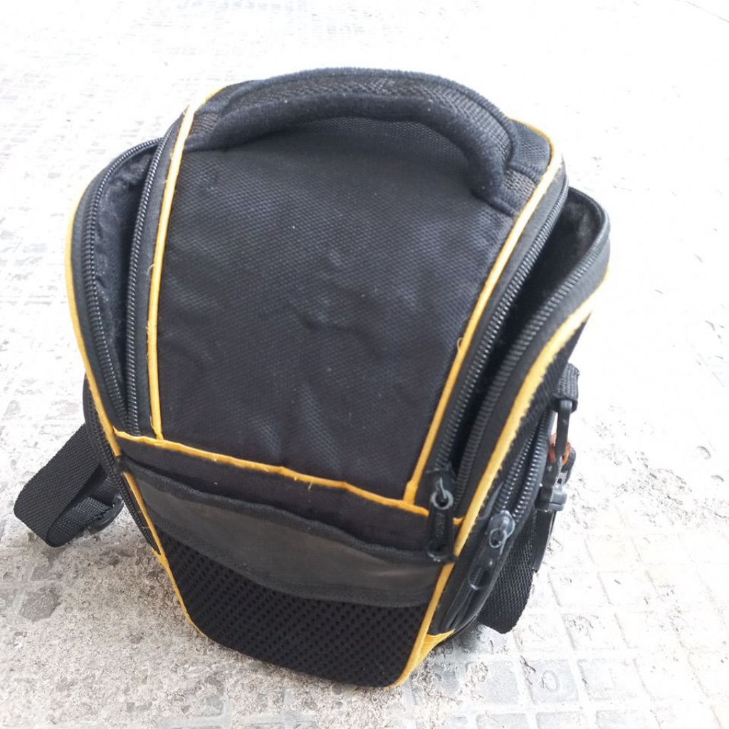 tas kamera - bekas fujifilm pinepix