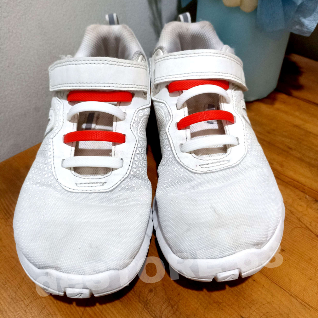 [Pre-Loved] Sepatu Sneakers Decathlon Newfeel