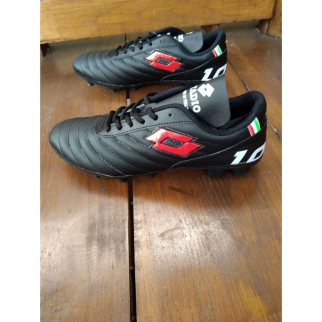 sepatu bola lotto stadio terbaru(out sol sudah dijahit keliling)
