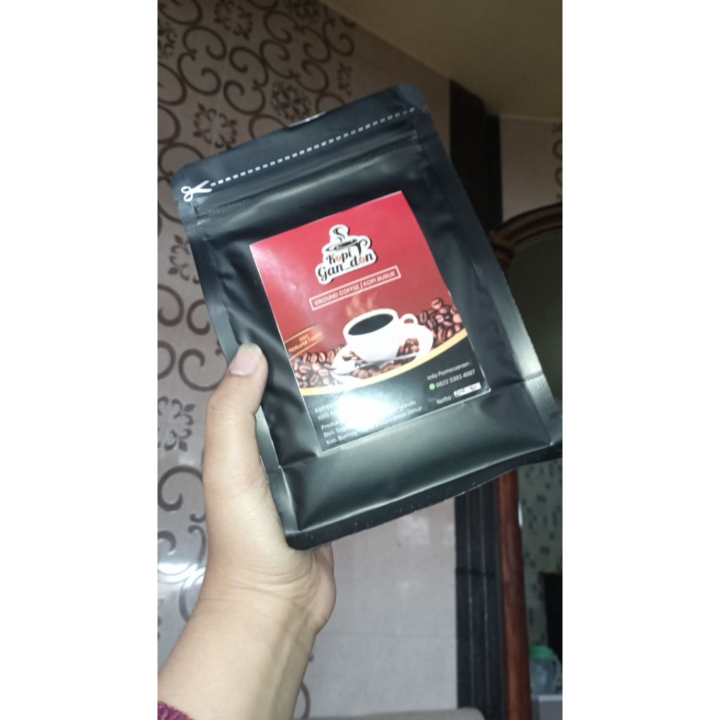

kopi LIBERIKA WONOSALAM 250gr. 100% bubuk kopi murni.