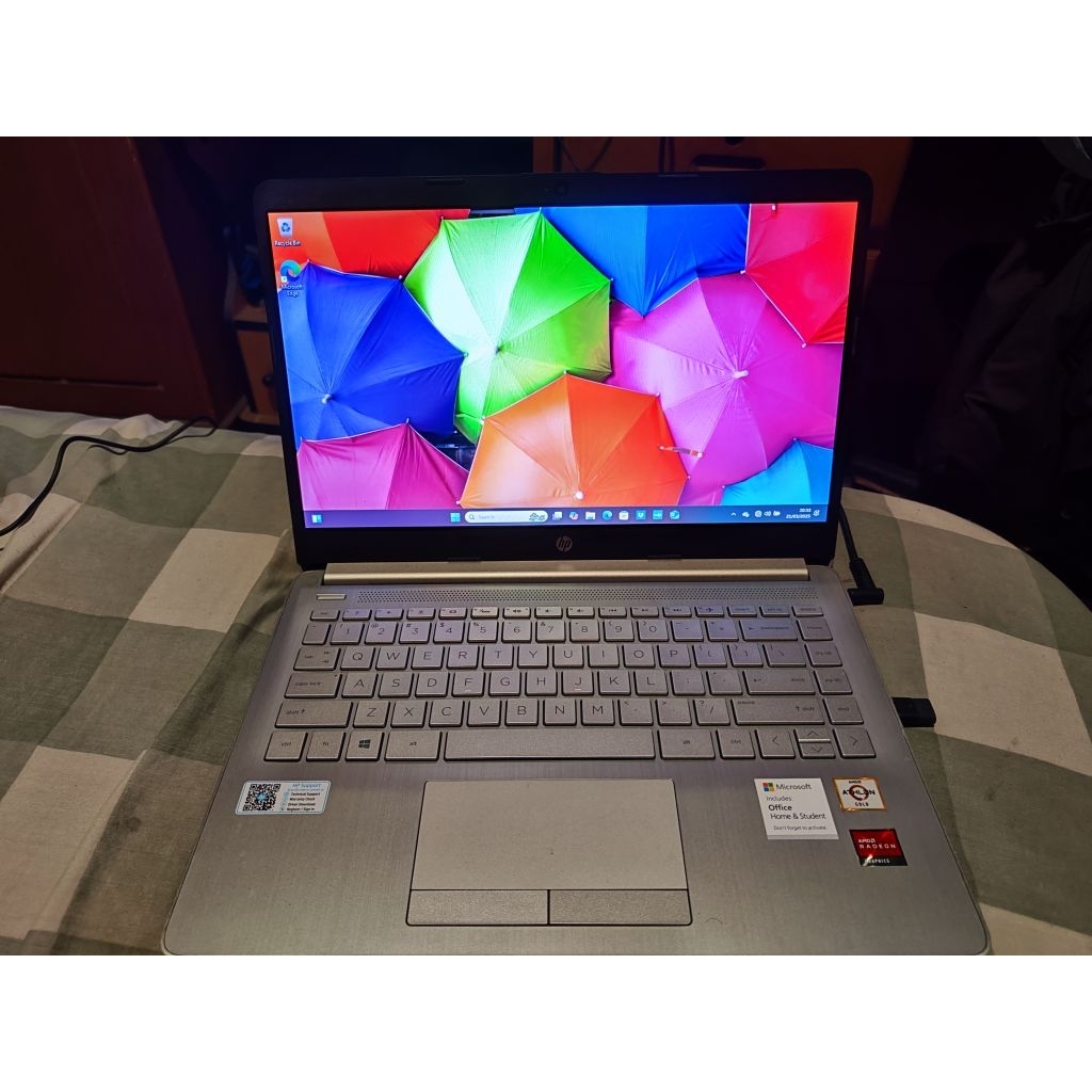 Laptop HP 14s-dk1506AU / dk1509AU AMD Athlon RAM 8 GB , 512 GB SSD