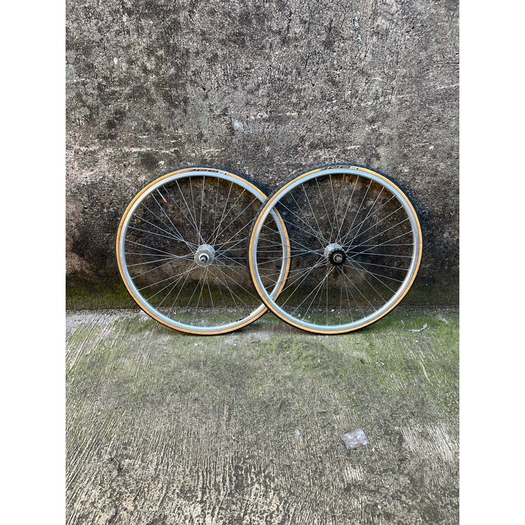 Araya teplek TX-733 700c 36hole