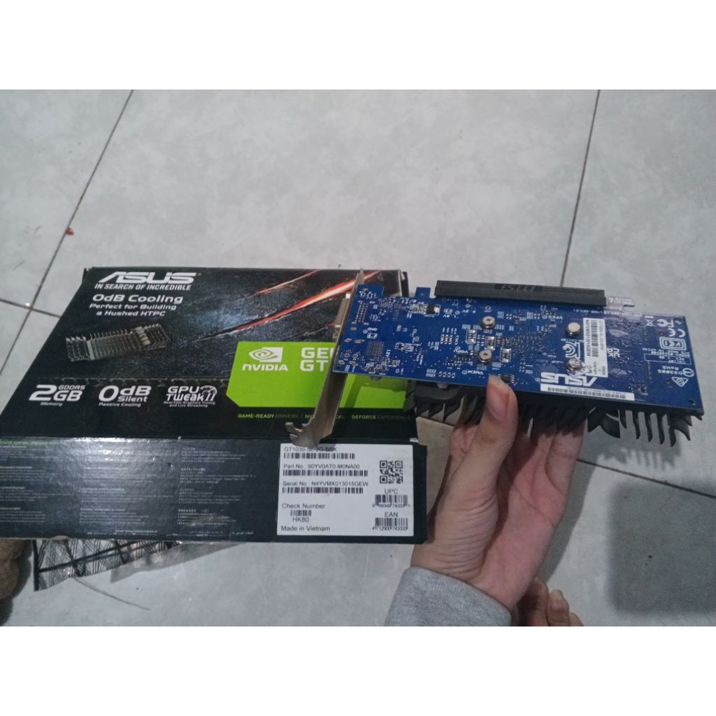 ASUS GT 1030 second normal segel