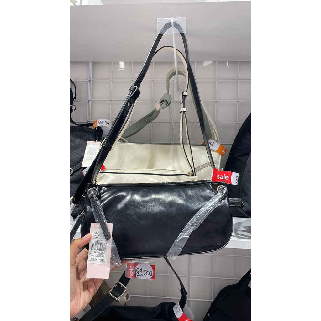 Payless Chrissie Accessories Kiara Sling Bags Bags harga normal 429.000