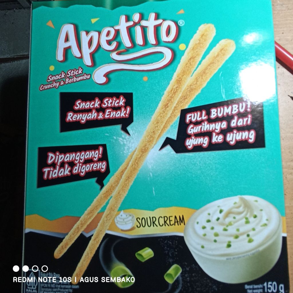 

1 box apetito snack stick crunchy berbumbu 12s