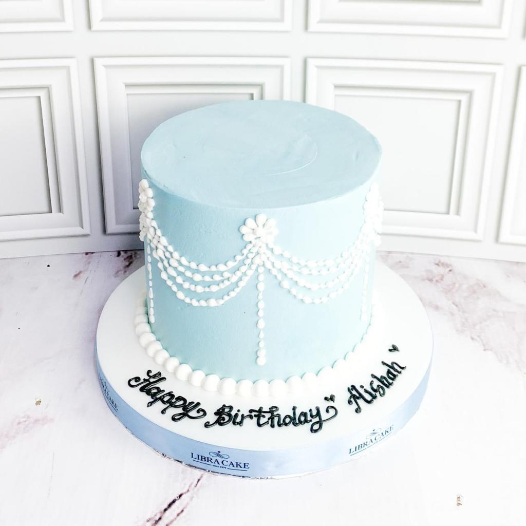 

Kue Ulang Tahun/Birthday Cake/Kue Ultah Tema Blue Aesthetic/Aesthetic cake birthday